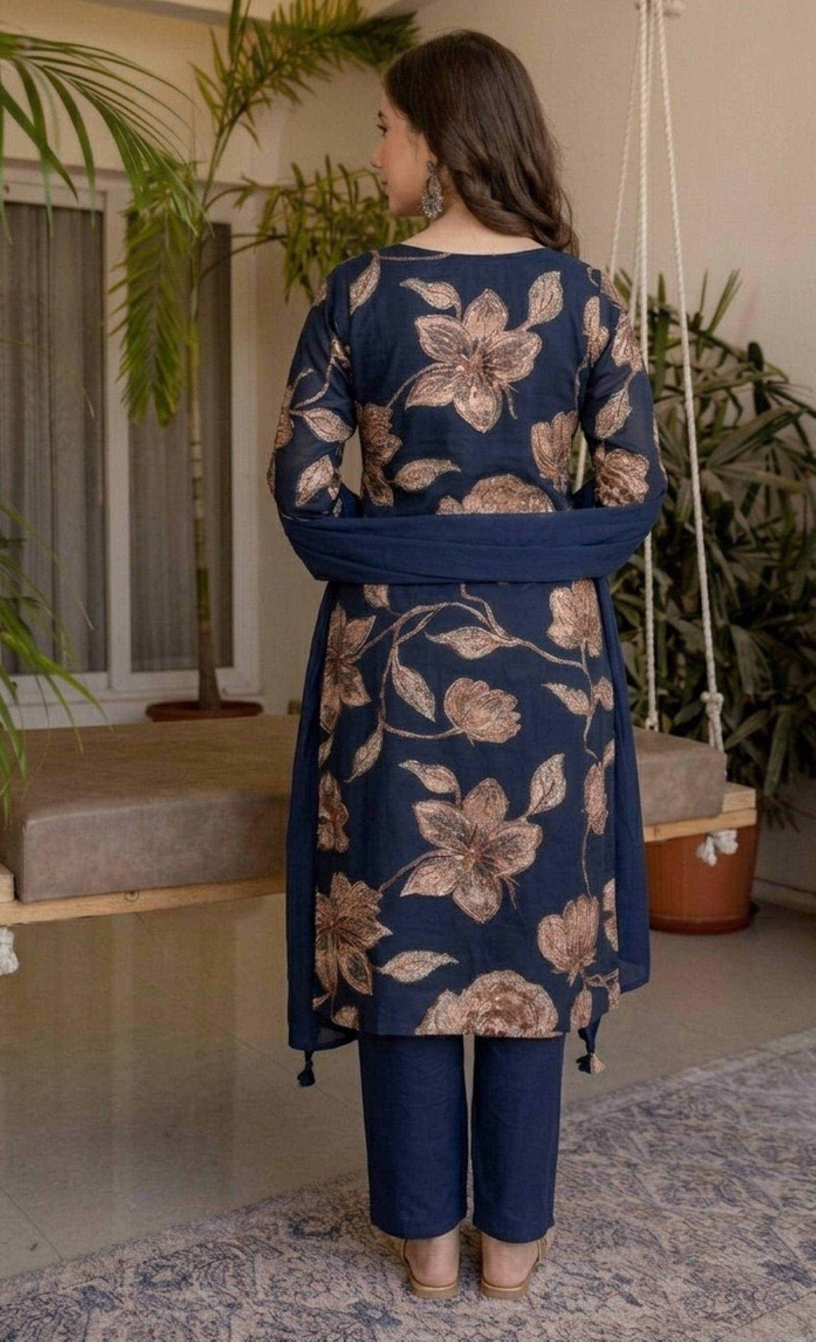 Blue Printed Embroidered Kurta , Pant And Dupatta set.