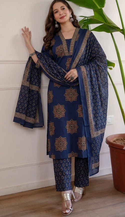 Navy Blue Printed Embroidered Kurta , Pant And Dupatta set.