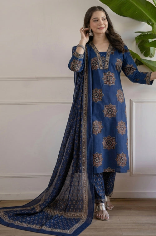 Navy Blue Printed Embroidered Kurta , Pant And Dupatta set.