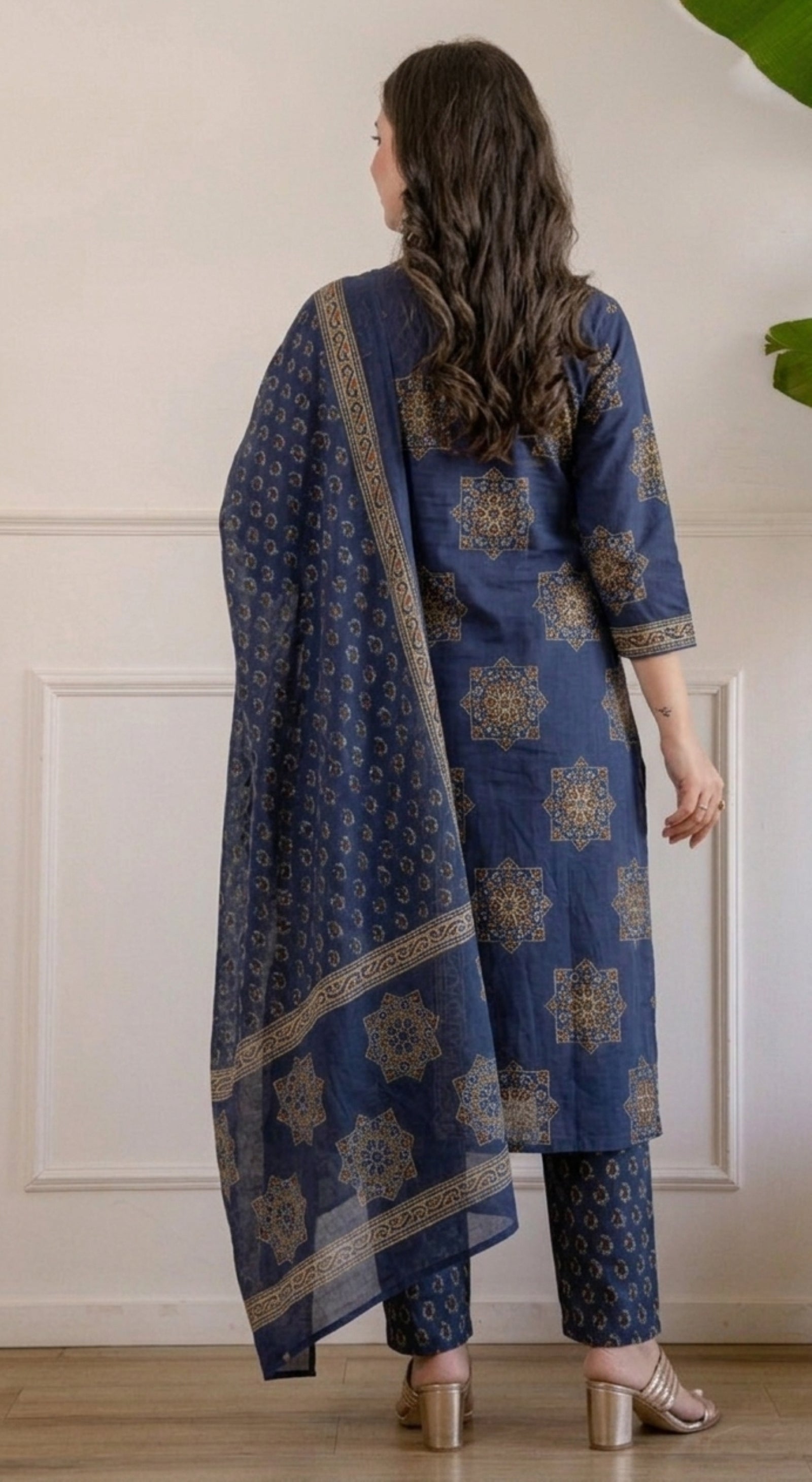 Navy Blue Printed Embroidered Kurta , Pant And Dupatta set.