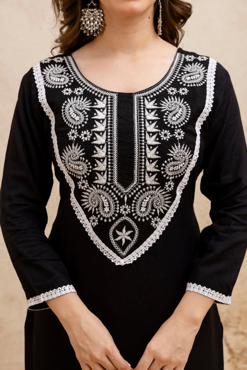 Black Solid Embroidered Yoke Straight Kurta.