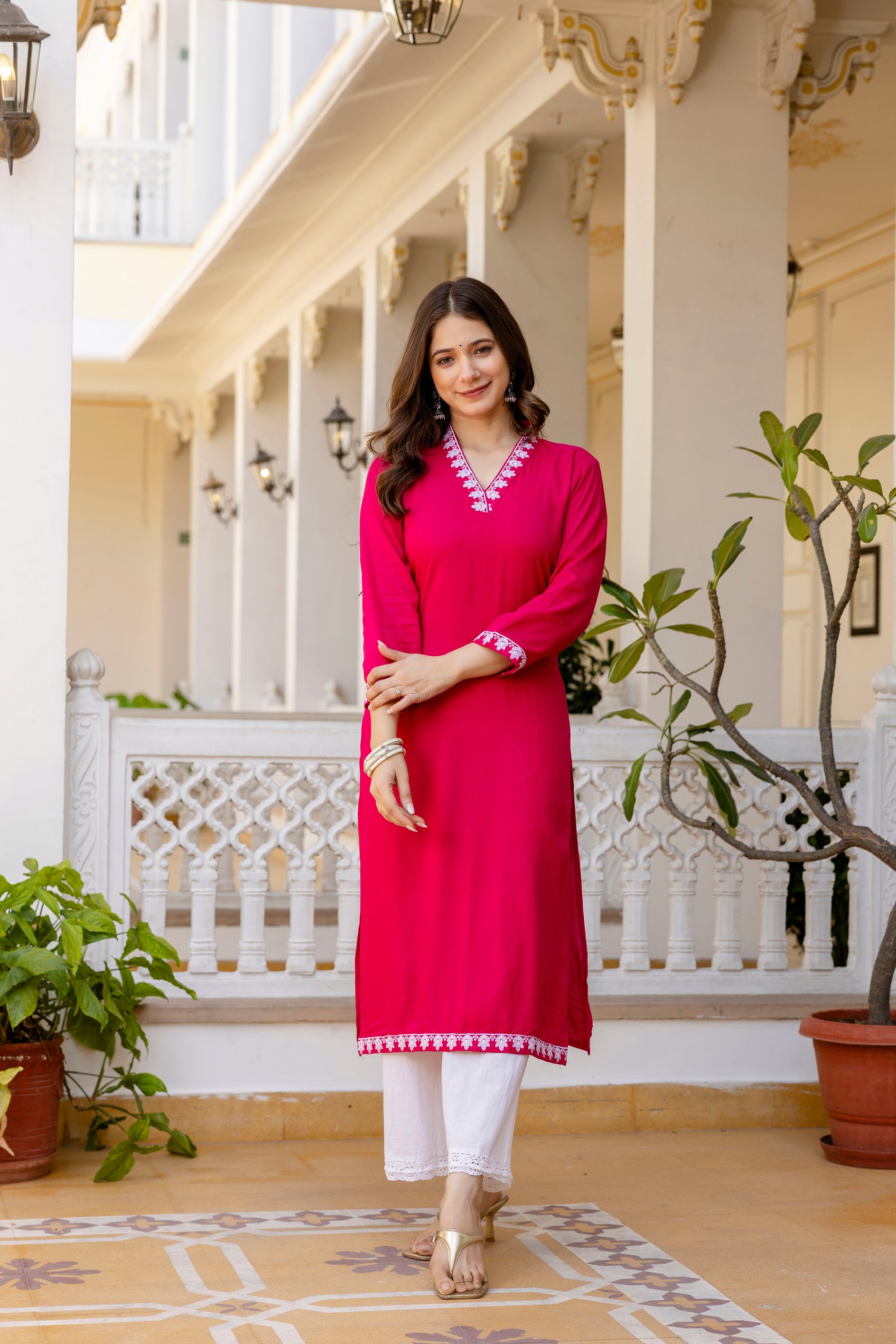 Pink Printed Embroidered Pure Cotton Straight Kurta.