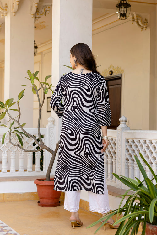 Black Printed Embroidered Pure Cotton Straight Kurta.