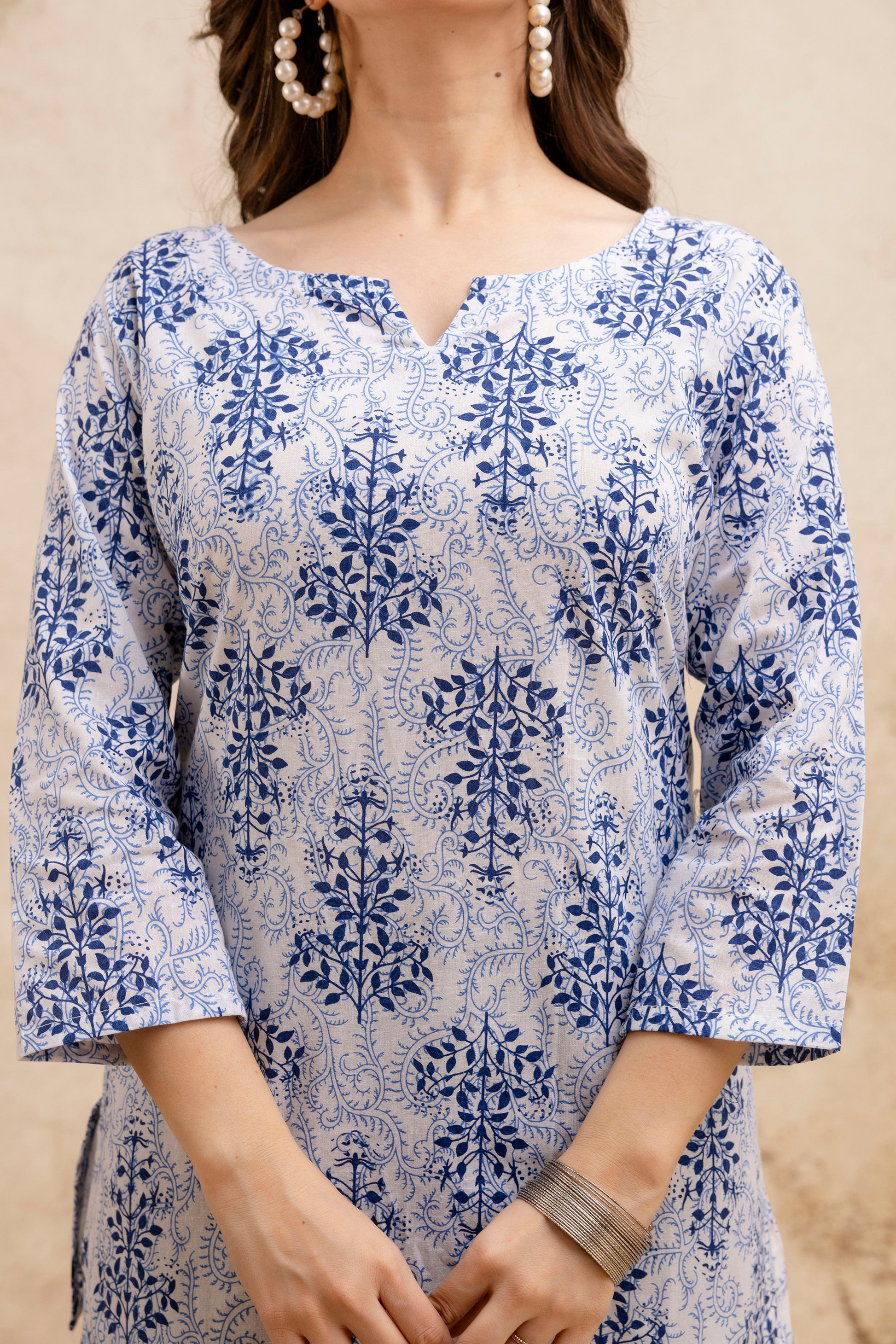 Blue & White Floral Print Pure Cotton Short Kurti,