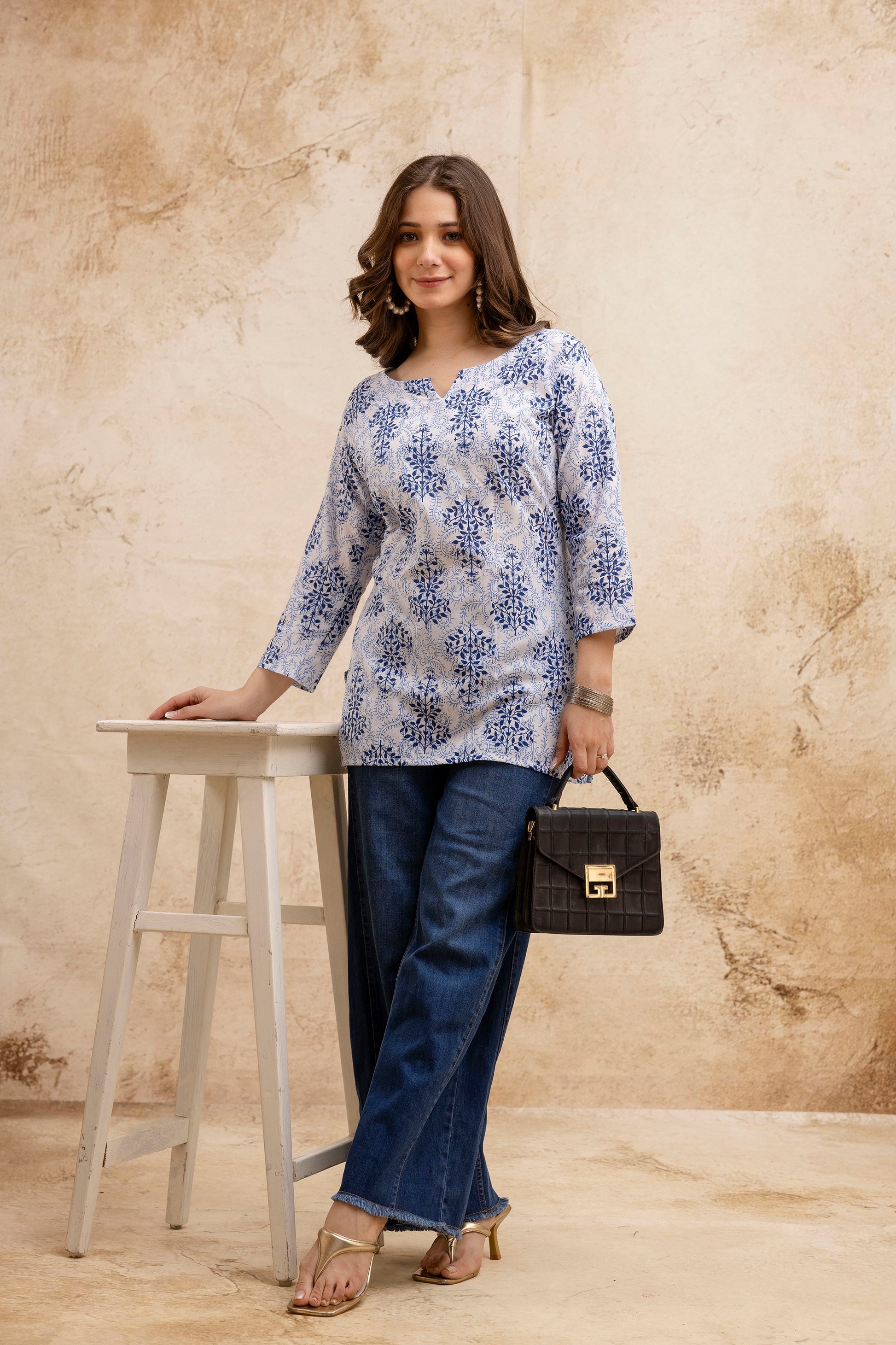 Blue & White Floral Print Pure Cotton Short Kurti,