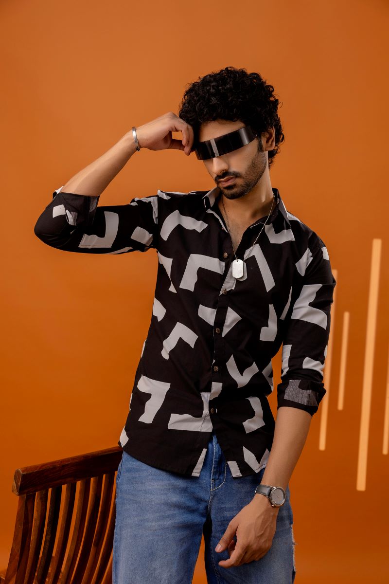 Abstract Full Sleeves Black Shirt