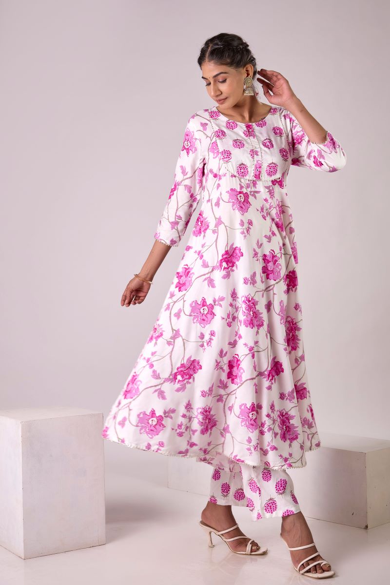 Pink Printed Embellished Kurta And Pant set.