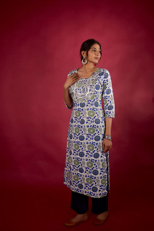 Blue Floral Embroidered Cotton Straight Kurta.