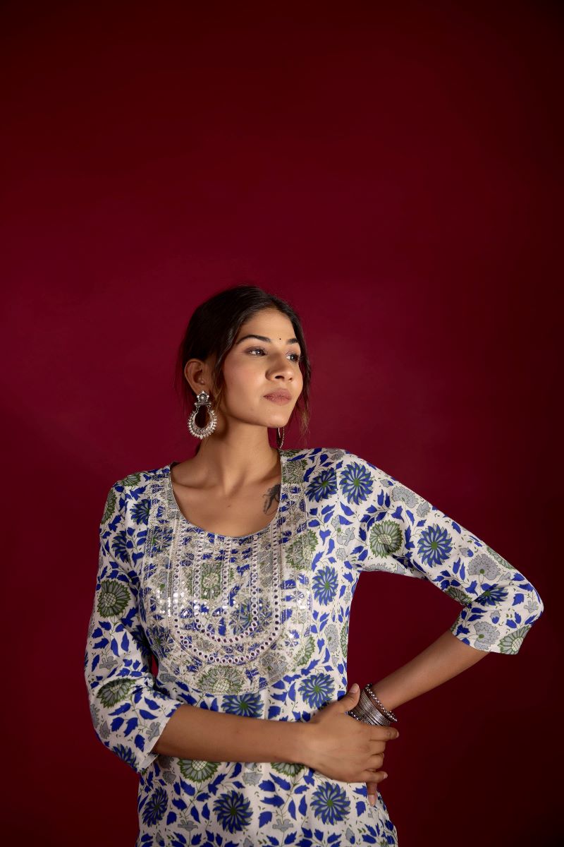 Blue Floral Embroidered Cotton Straight Kurta.