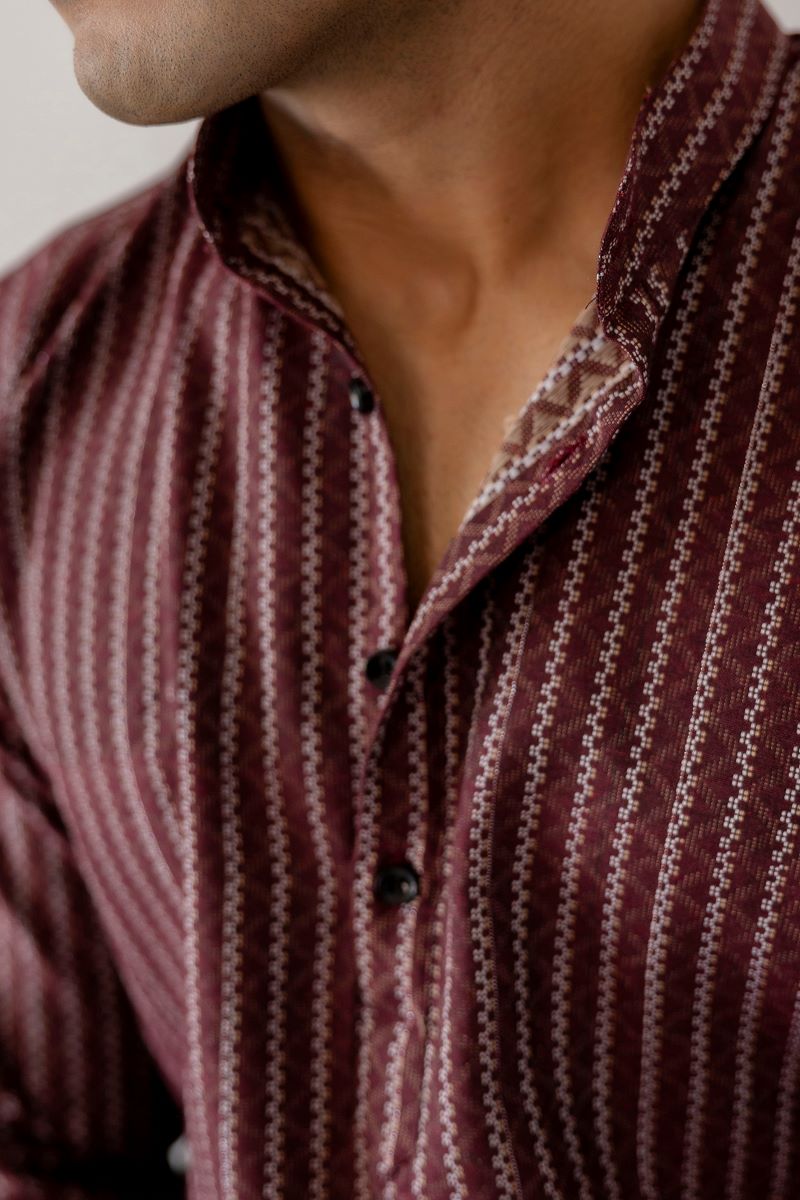 Men Cotton Striped Short Maroon Kurta