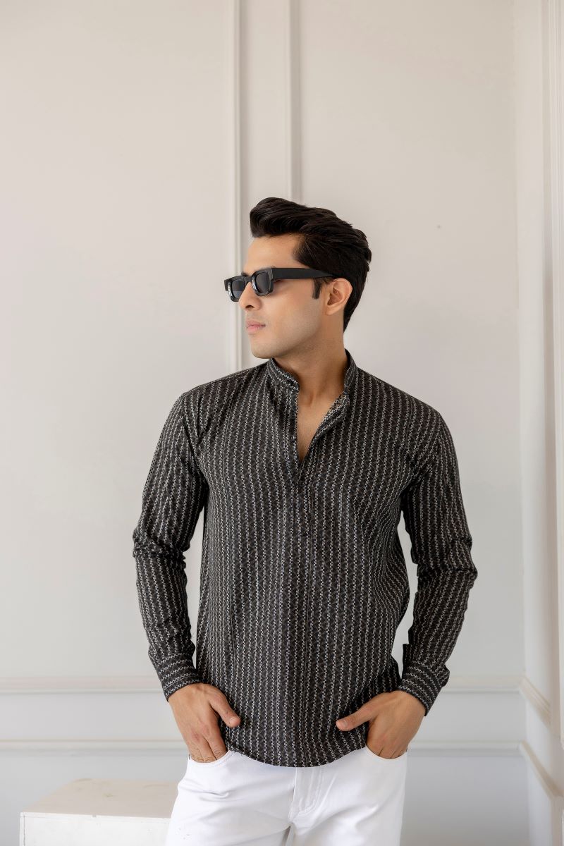 Men Cotton Striped Short Black Kurta