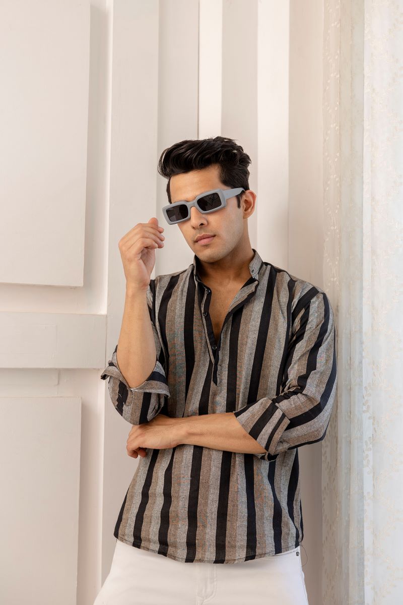 Men Cotton Striped Short Black Kurta