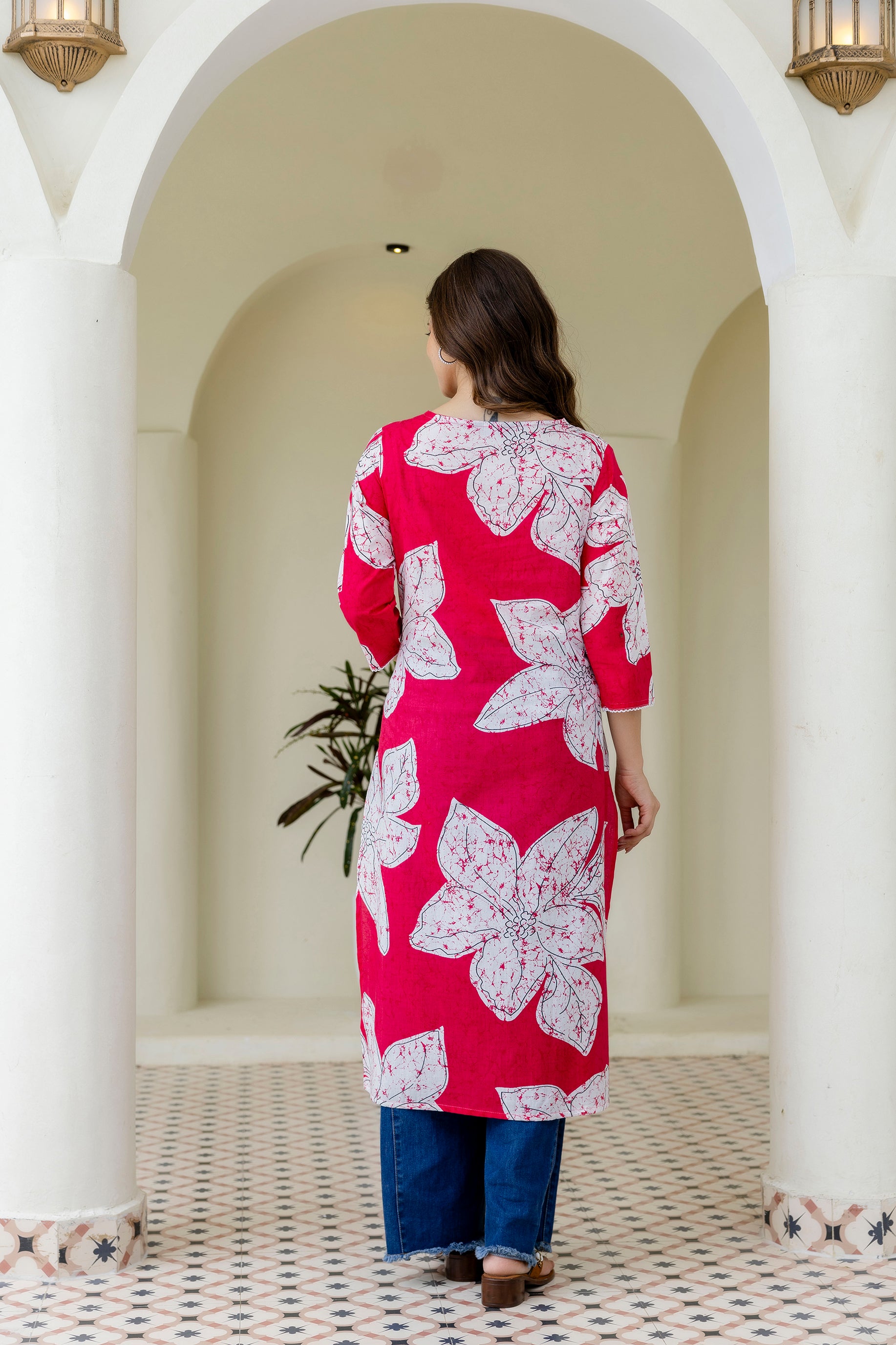Red Printed Embroidered Pure Cotton Straight Kurta.
