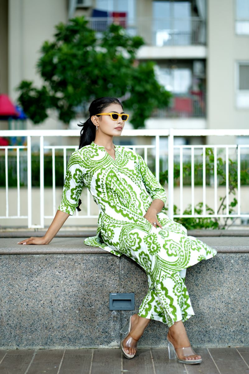 Green White Baroque Cotton Co-ord set.