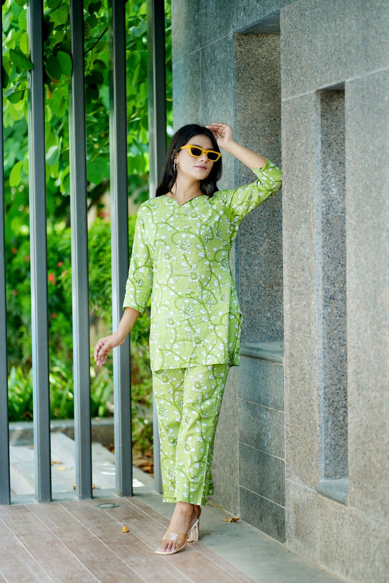 Green Floral Jaal Print Cotton Co-ord set.