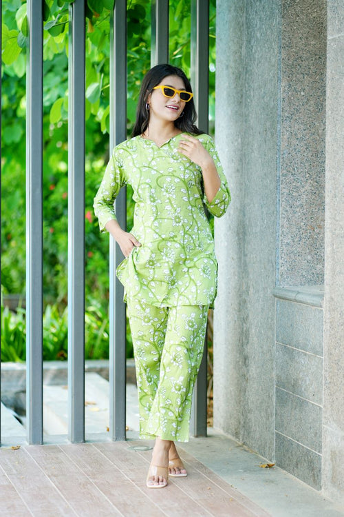 Green Floral Jaal Print Cotton Co-ord set.