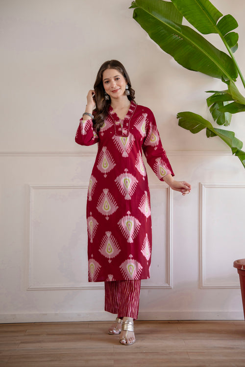 Red Printed Embroidered Kurta , Pant And Dupatta set.