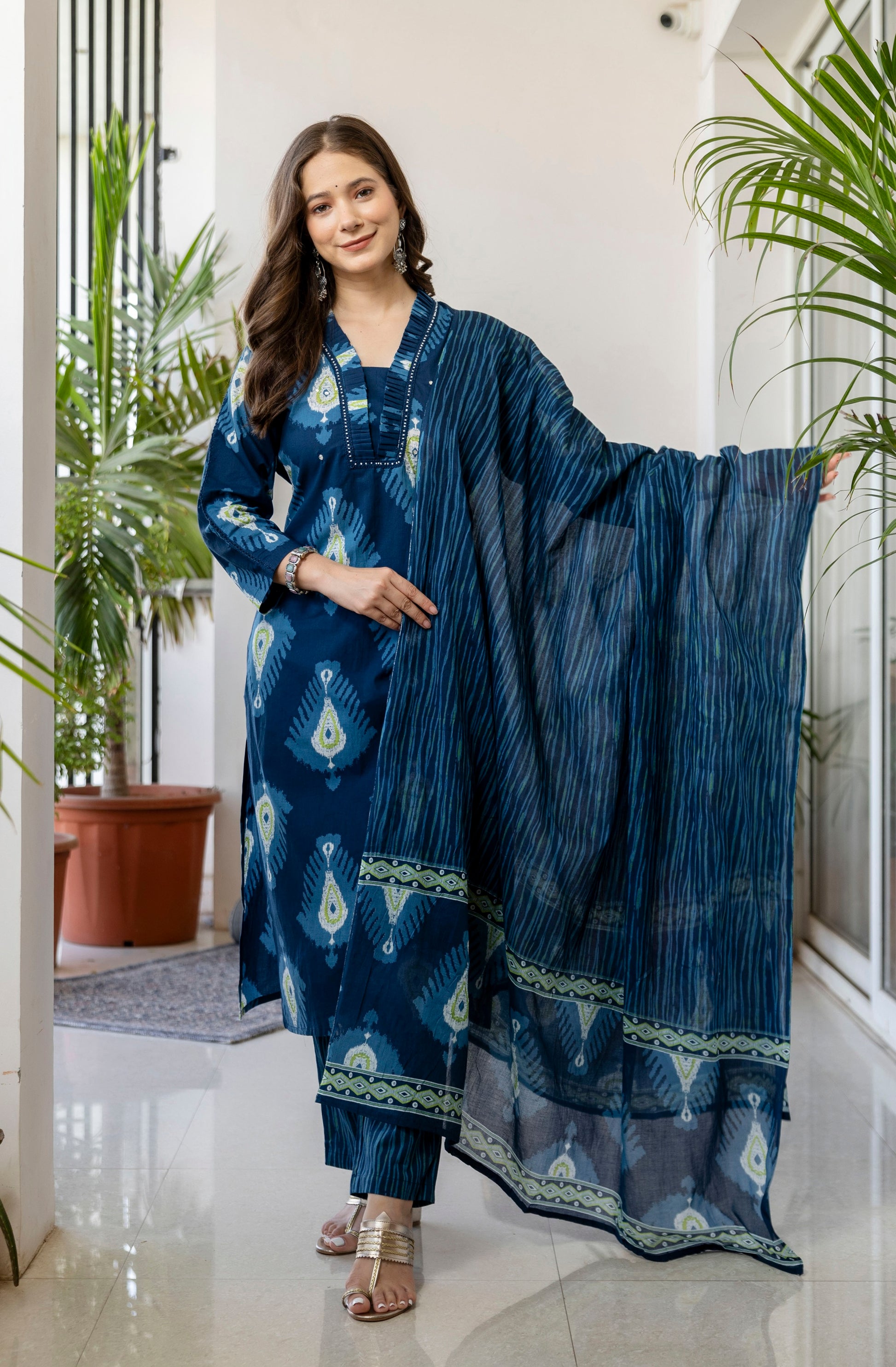 Blue Printed Embroidered Kurta , Pant And Dupatta set.