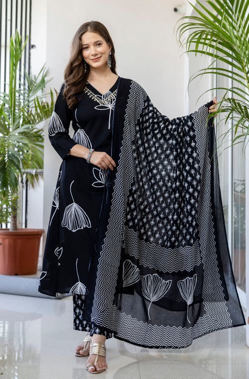 Navy Blue Printed Embroidered Kurta , Pant And Dupatta set.