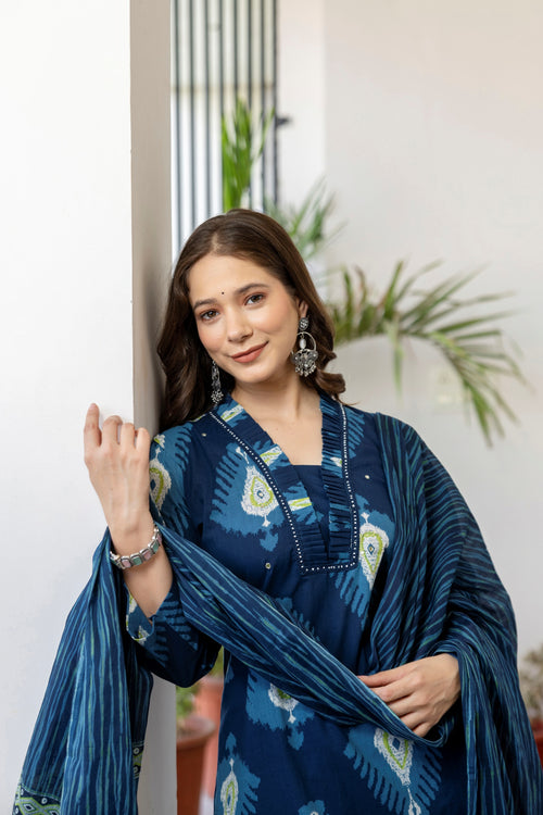 Blue Printed Embroidered Kurta , Pant And Dupatta set.