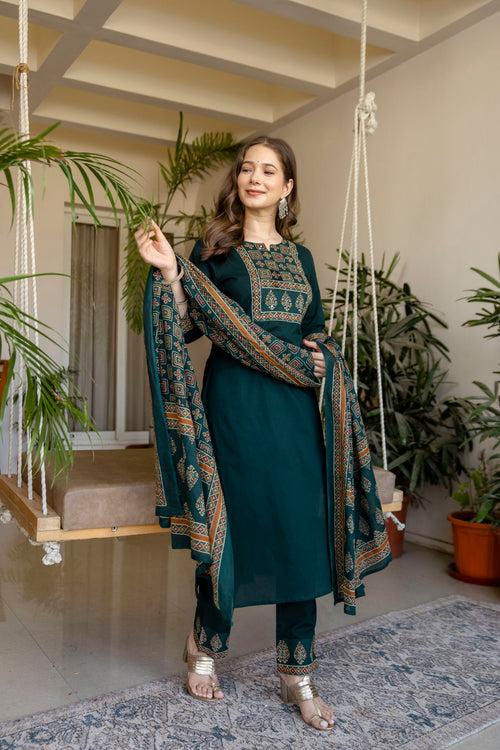 Dark green Printed Embroidered Kurta , Pant And Dupatta set.