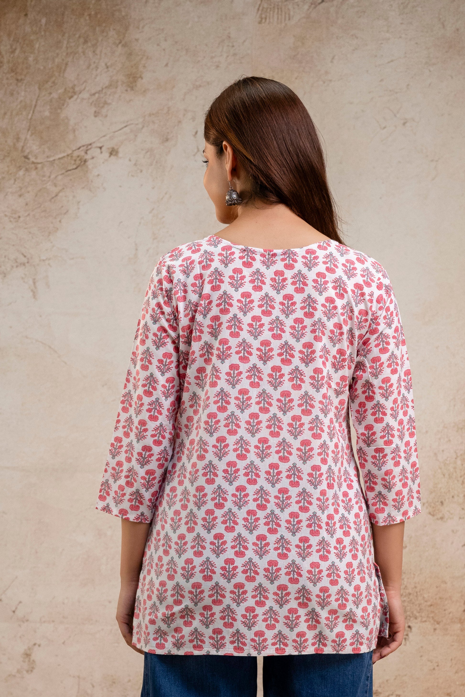 Pink & White Floral Print Pure Cotton Short Kurti