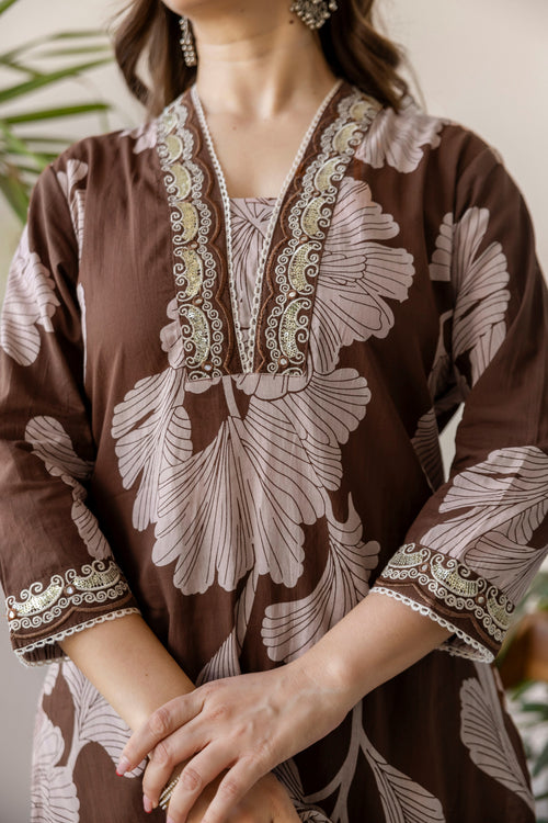 Brown Printed Embroidered Kurta , Pant And Dupatta set.