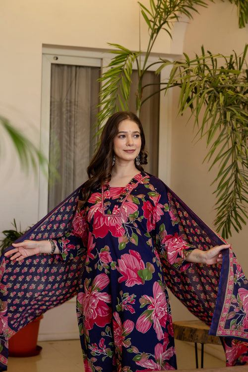 Multicolor Printed Embroidered Kurta , Pant And Dupatta set.