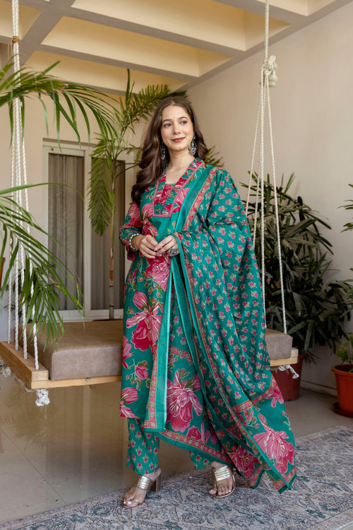 Multicolor Printed Embroidered Kurta , Pant And Dupatta set.
