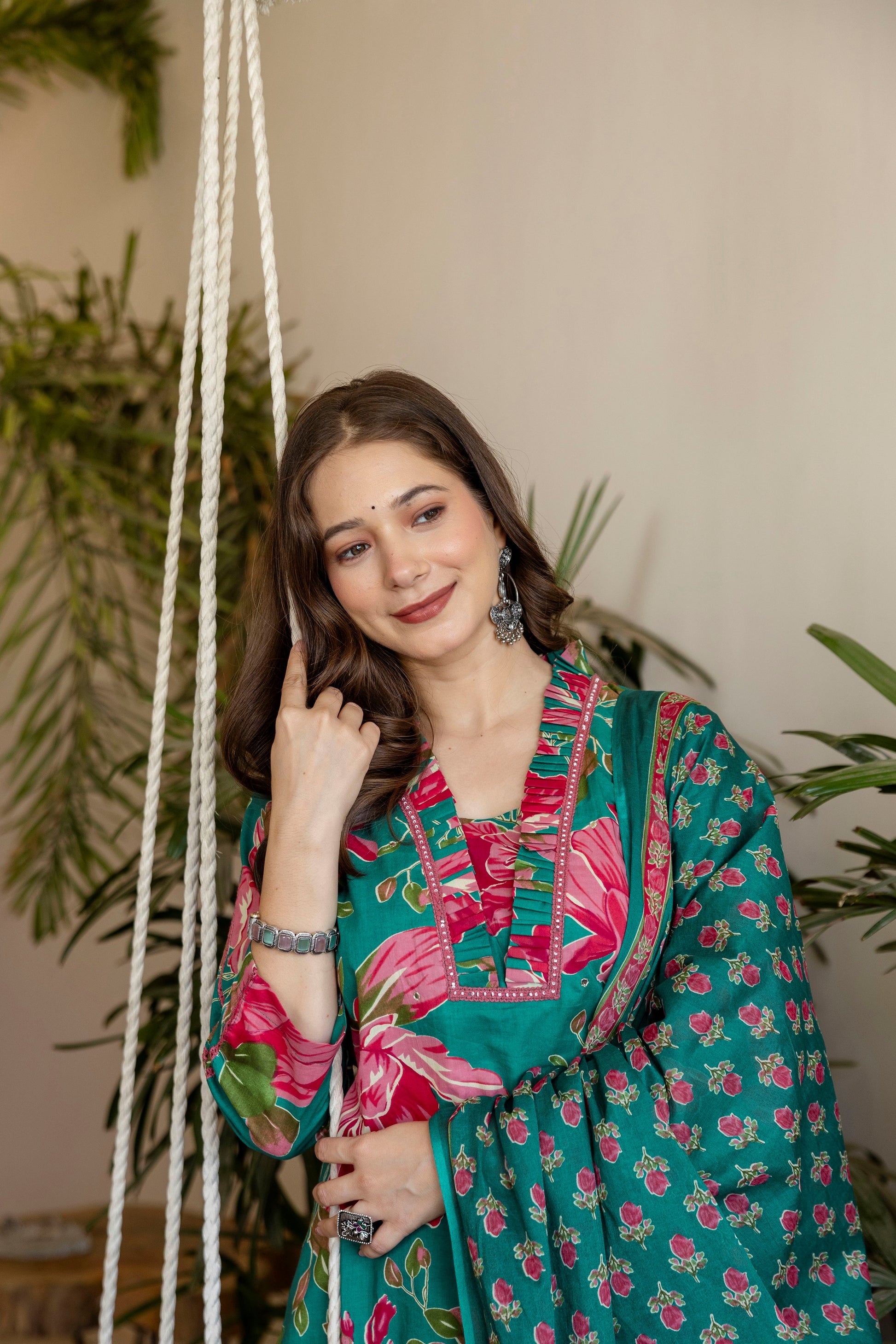 Multicolor Printed Embroidered Kurta , Pant And Dupatta set.